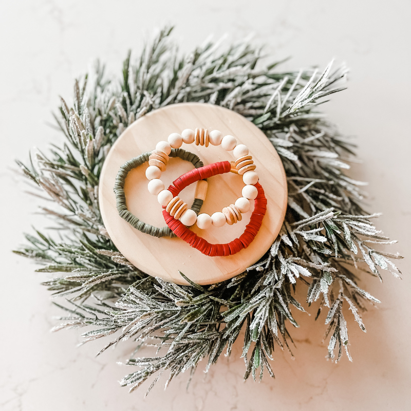 Merry Berry Mistletoe