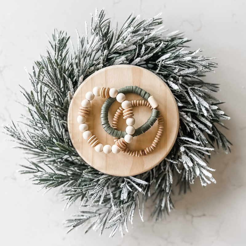 Merry Mistletoe Mini